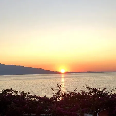 Sunset Bay Apartament Saranda